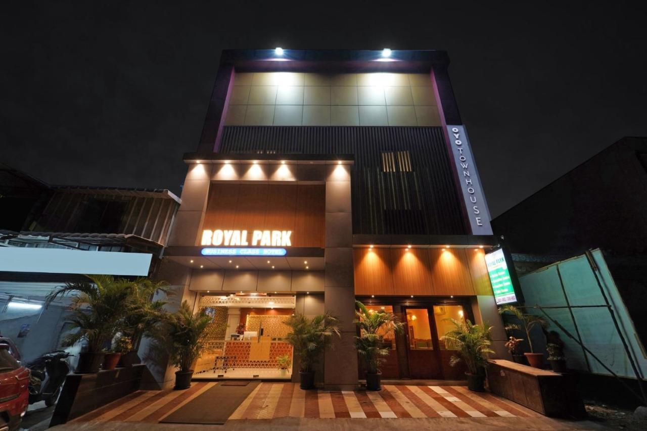 Hotel Collection O Mount Road Rich Mount Near Marina Beach Chennai Zewnętrze zdjęcie